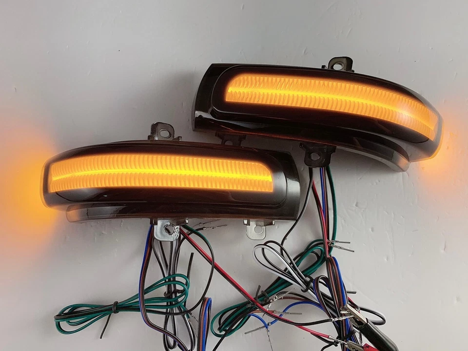 Sequential side mirror turn signal light fit for TOYOTA CAMRY 2006-2011 - Image 2 of 4