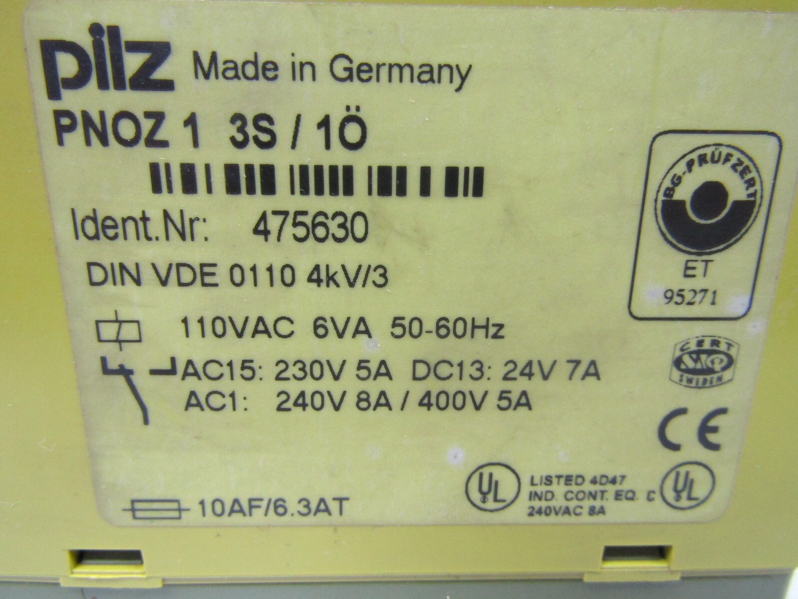 🔥PILZ PNOZ 1 3S / 1ö SAFETY RELAY 6VA 110 VAC 475630