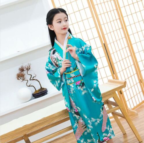 Neu japanischer langer Kimono Outfit für Kinder Mädchen aquablau mit Pfauenmuster - Bild 1 von 2
