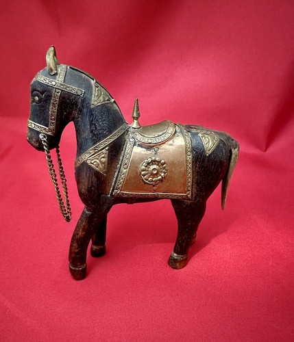 Antique Hand Carved Wooden Horse Hammered with brass accents figurine India - Picture 2 of 9