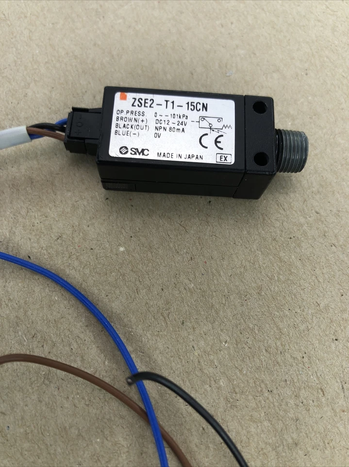 SMC ZSE2-T1-15CN Vacuum Pressure Switch Sensor 1/8” NPT -101 kPa, NPN O.C. - Image 2 of 4