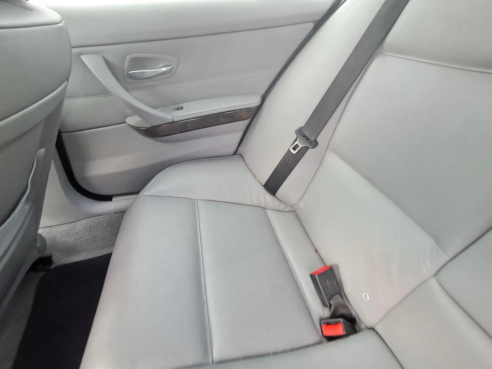 Used Seat Rear fits: 2006 Bmw 325I Grade A - Image 3 of 4