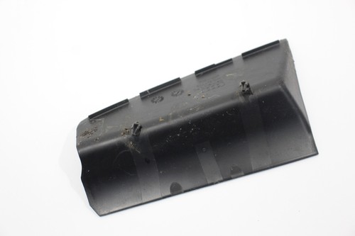 Audi A8 D4 Rear NS Left Tail Light Trim 4H0941779 - Picture 4 of 14