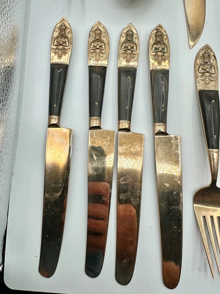 Conjunto de 24 peças vintage Tailândia Buda talheres de latão esculpidos à mão alças de jacarandá - Imagem 4 de 4