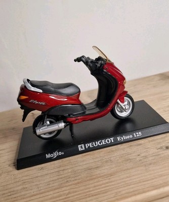 Maisto Peugeot Elyseo 125 Model Motorcycle | eBay UK