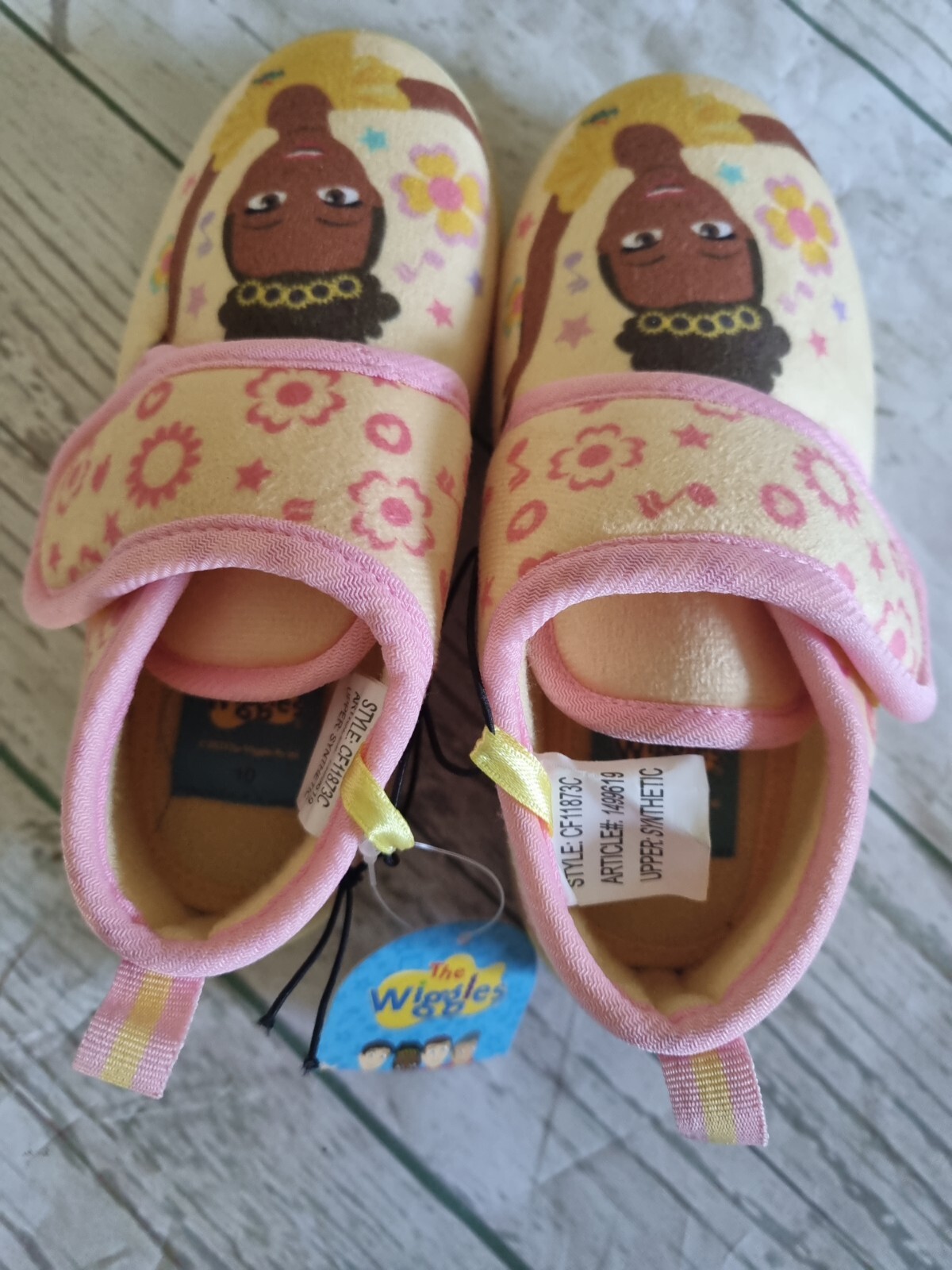NEW Girl's THE WIGGLE'S Slippers Size 9 Tab Slipper eBay