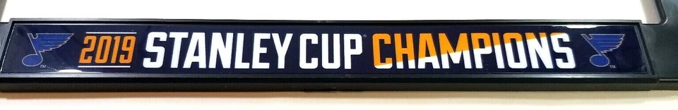 圣路易斯蓝调斯坦利杯车牌架 2019 塑料汽车 — 第 2/2 张图片