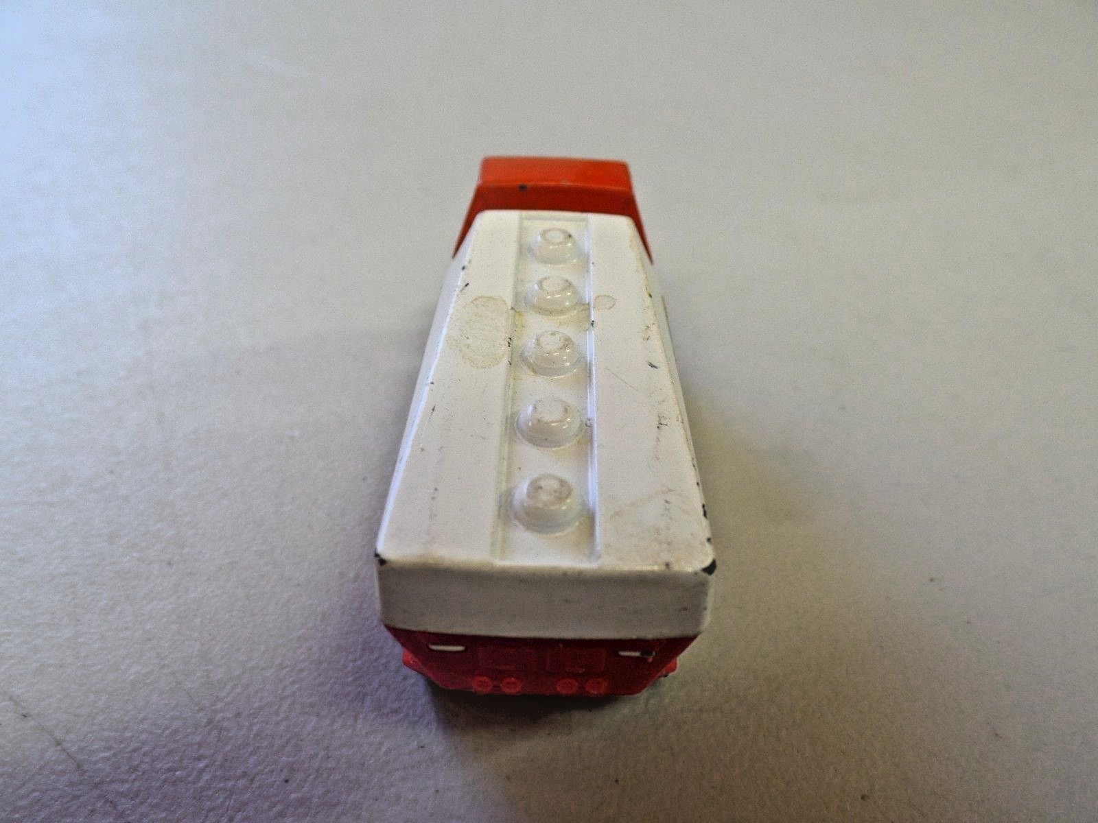 Picture 5 of 12