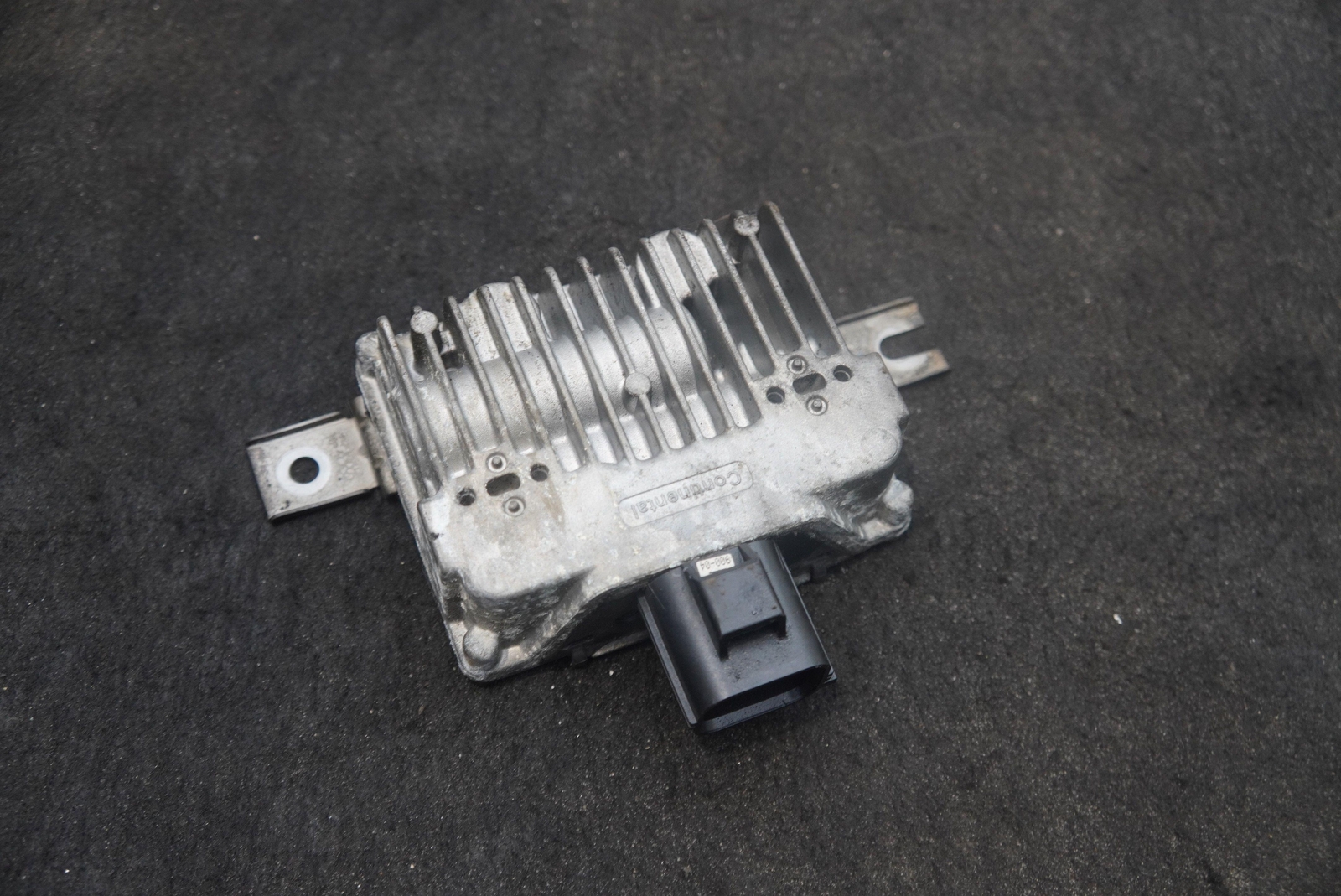 Fuel Pump Electronic Computer Control Module ECU 11K0064CP OEM McLaren 650S 2015
