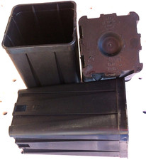 VASI PLASTICA QUADRATI 10x10x17 - 10 vasi                  *