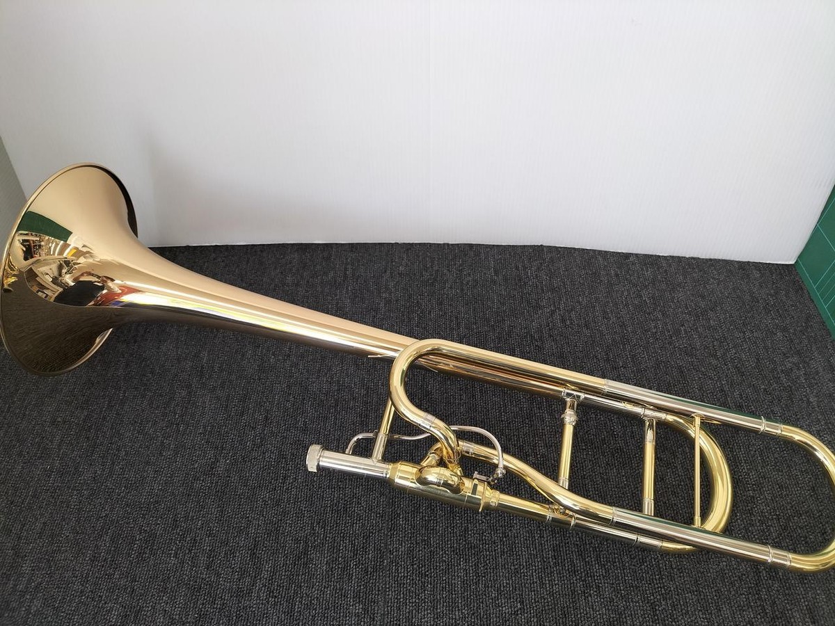 管楽器・吹奏楽器 YAMAHA tenor bass trombone YSL620 YSL-620
