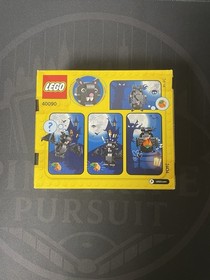 LEGO Seasonal: Halloween Bat 40090 New Sealed Retired Exclusive