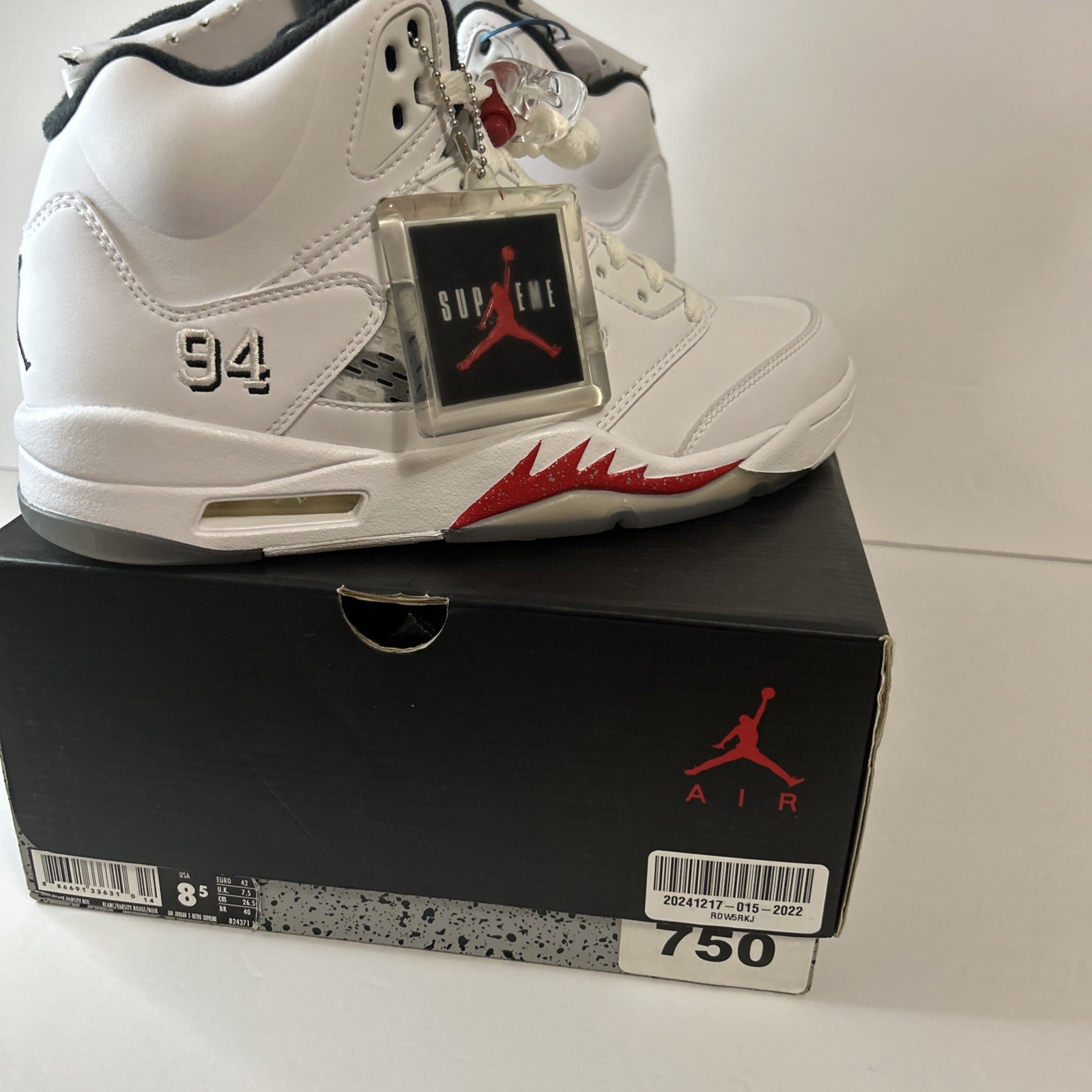 Nike Air Jordan V 5 White SUPREME size 8 DS og 824371-101