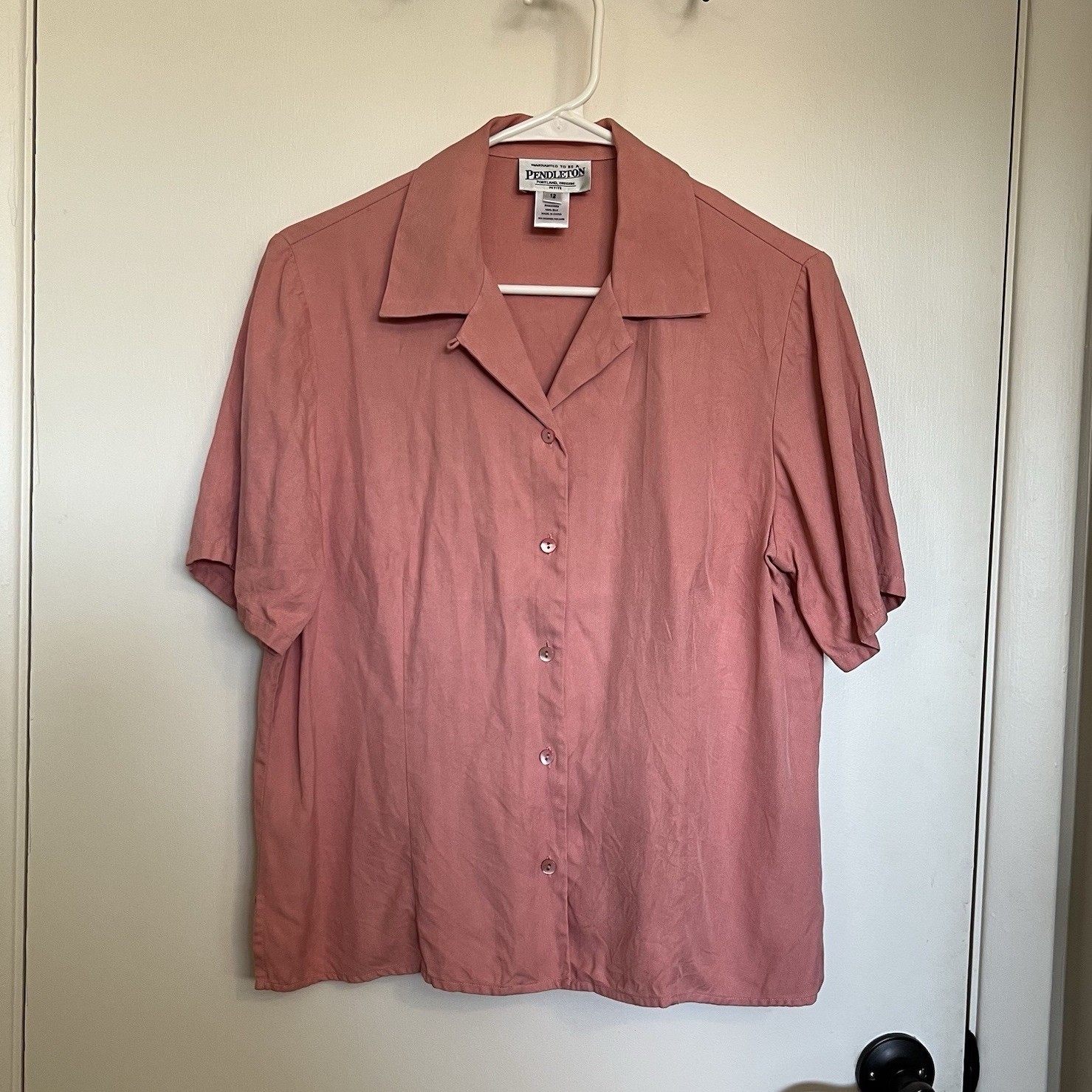 Pendleton 100% Silk Pink Button-Up Collared Blous… - image 1