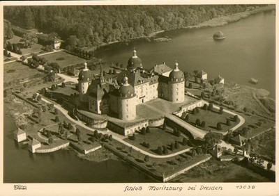 Moritzburg bei Dresden, Schloß,  Foto-Postkarte Hahn Dresden, Luftbild, Sachsen