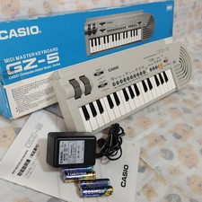 Casio GZ-5 32keys Micro MIDI Keyboard Synthesizer with Genuine AC Adapter Box