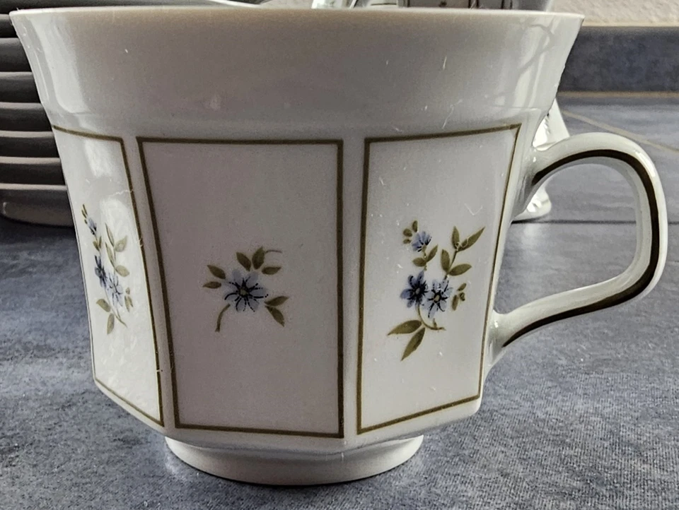 Winterling Marktleuthen Bavaria 38tlg.(12 Pers) Porzellan 1970er Vintage Rarität - Bild 4 von 4