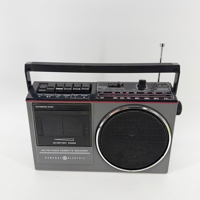 GE 3-5233B AM/FM Radio Cassette Recorder Portable Boombox Tested Working Clean