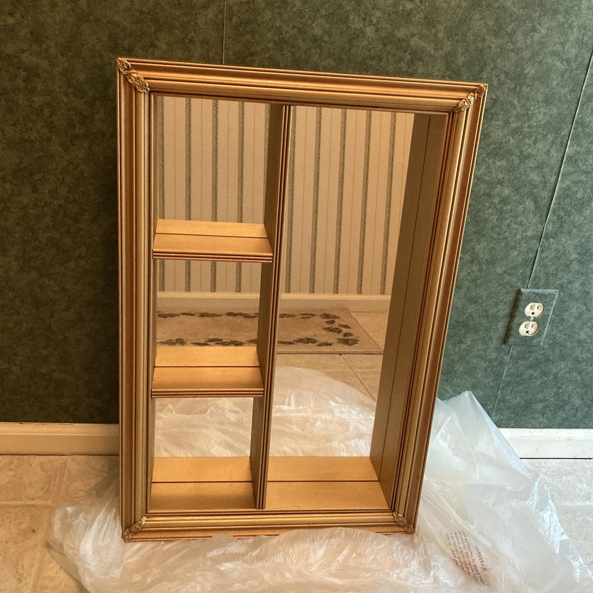 Hollywood regency ミッドセンチュリー　シェルフ　ビンテージ Gold Hollywood Regency Antique Cabinets & Cupboards for sale | eBay