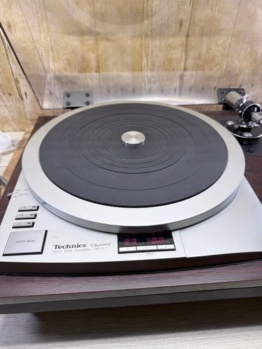 Technics SP-15 SH-15B2 Direct Drive Turntable with Dust Cover - READ/SEE VIDEO