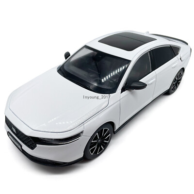 1/18 Honda Accord Model Car Diecast Toy Cars 4 Doors Open