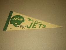 1970-80'S  FOOTBALL PENNANT APPROX 4 X 9 INCHES NEW YORK JETS