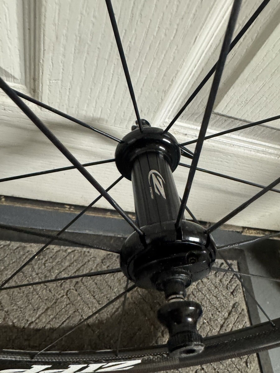ZIPP Roue Avant - 454 NSW | Carbone | Tubeless | Centerlock - 12x100mm - noir