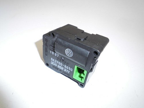 Original VW Phaeton 6.0 W12 Stellmotor Klimaanlage Klima Heizung 3D0959311