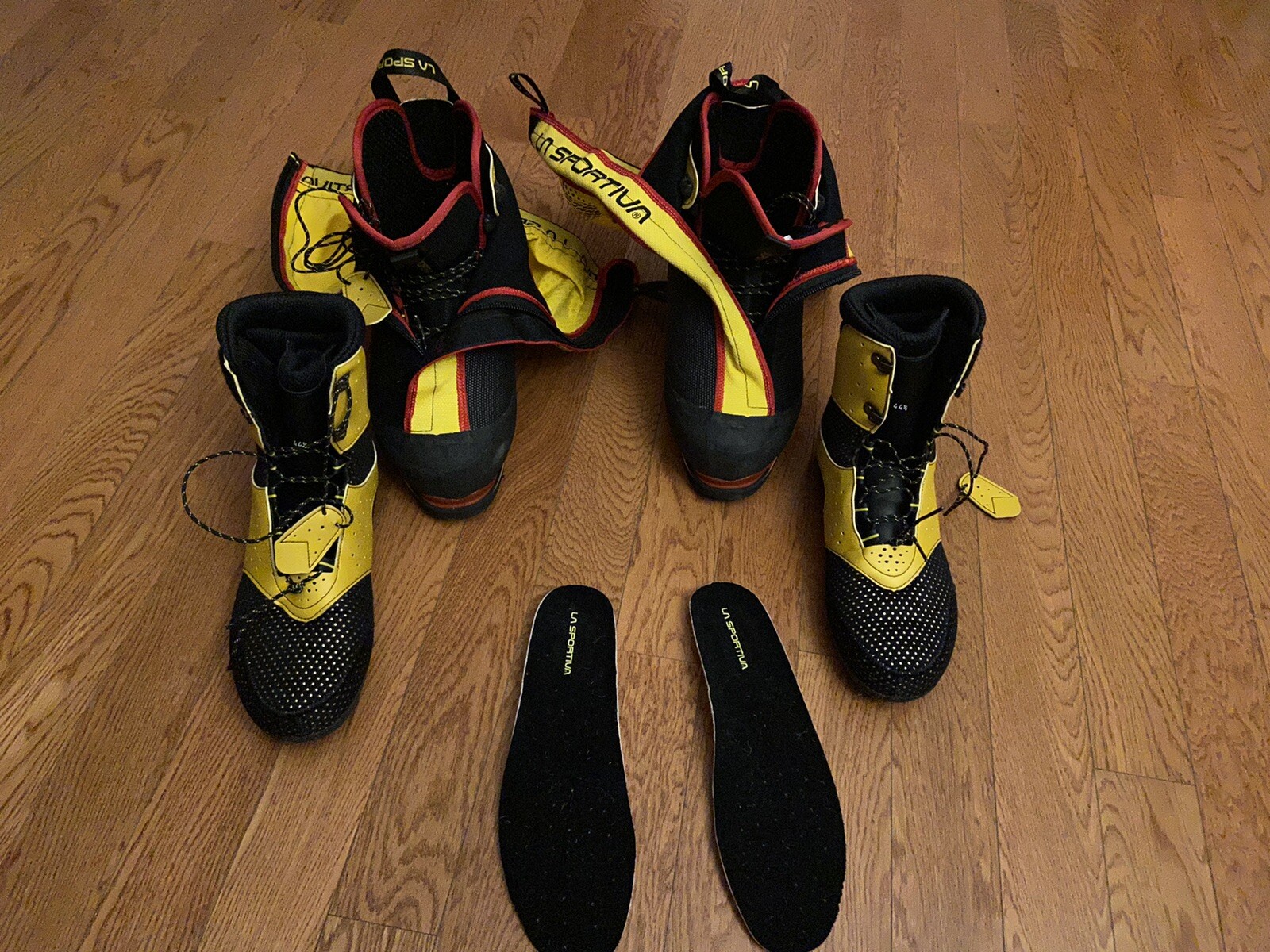 la sportiva olympus mons evo mountaineering boot