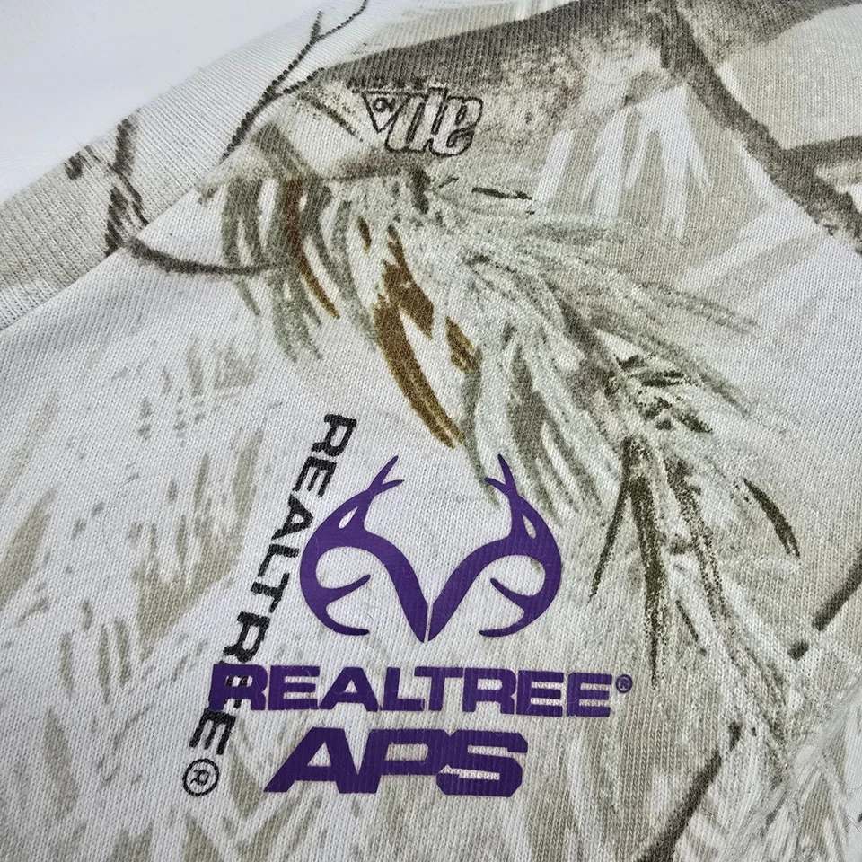 2010s Realtree APS Snow Camo V-Neck Long Sleeve Performance T-Shirt (Womens XXL) - Image 2 of 4