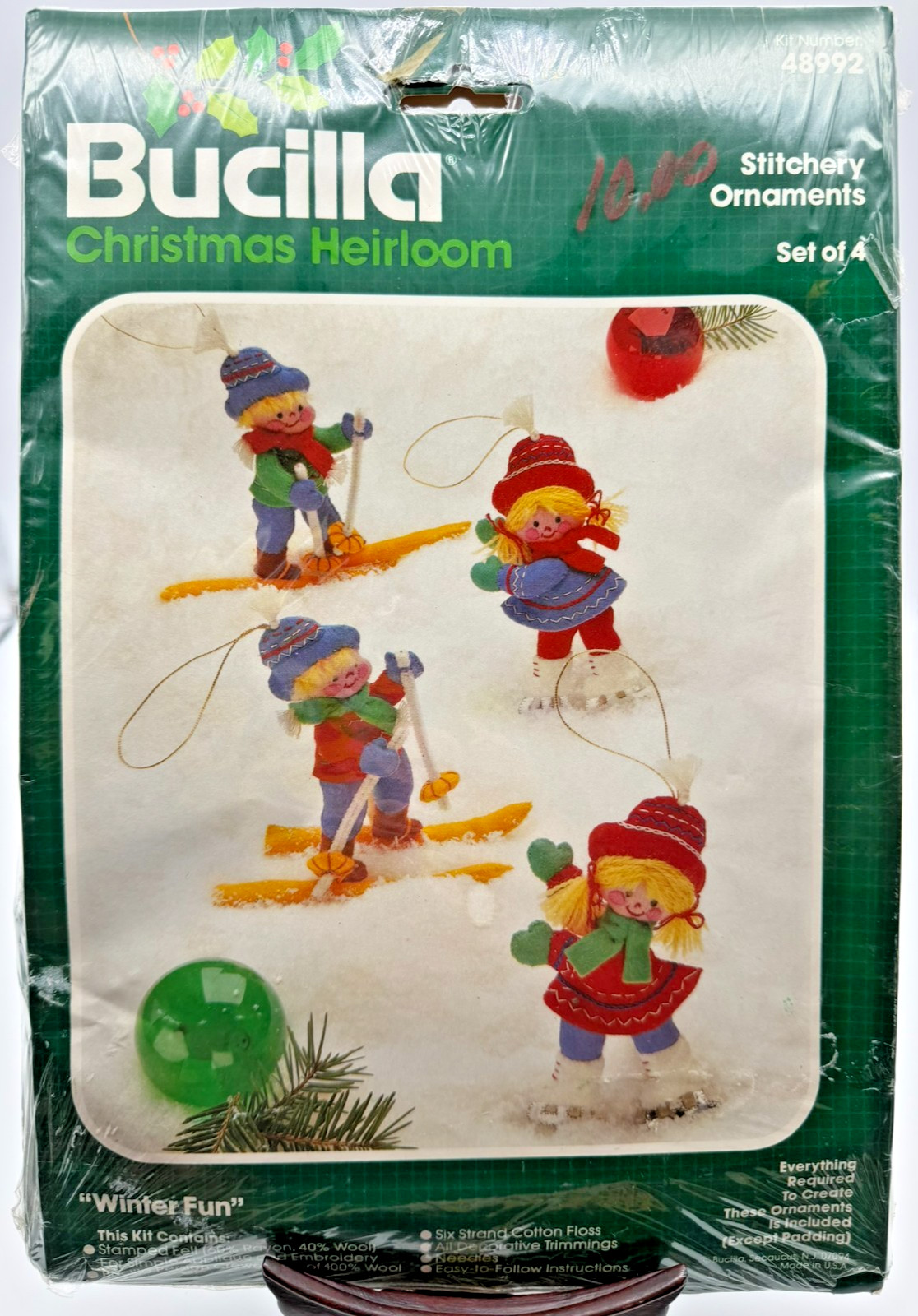 Bucilla 48992 Winter Fun Christmas Heirloom Felt Applique Or
