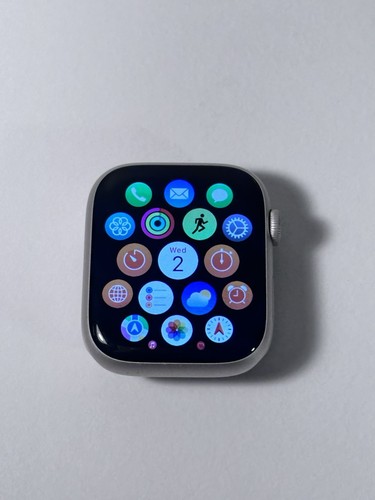 Apple Watch Series 8 - 45 mm aluminium - argent - GPS + LTE cellulaire