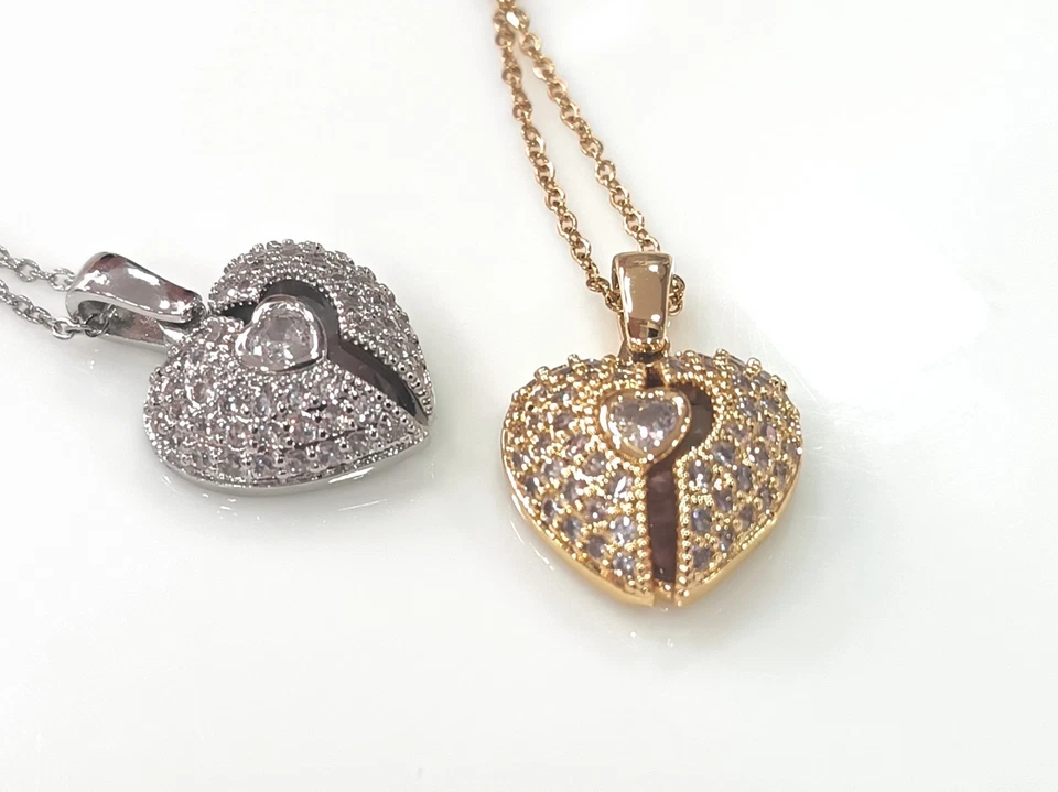 Collana Cuore Ali d' Angelo personalizzabile con Foto in Acciaio - Immagine 3 di 3