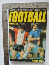 Racing And Football Outlooks Football Annual 1981-82 PB Websters Publications
