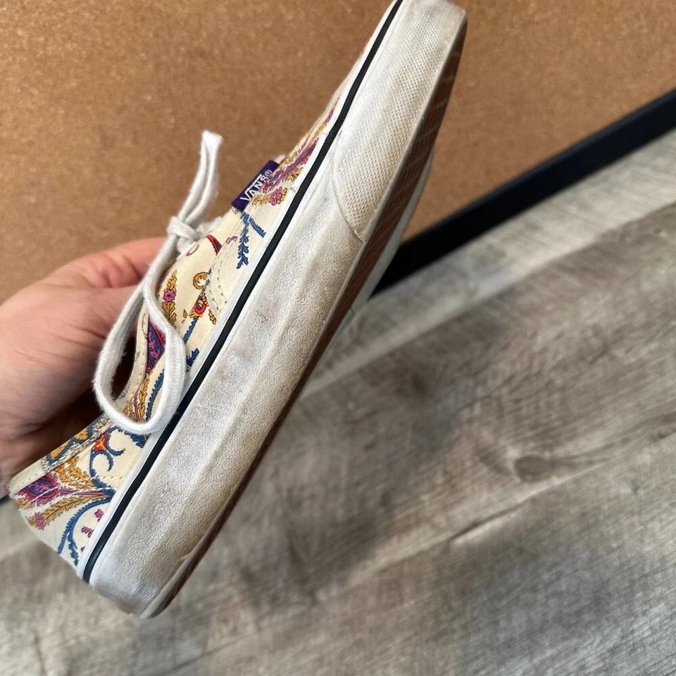 Vans x Liberty Flower Paisley and Cream Women's Sneakers Size 7.5 - Изображение 2 из 4
