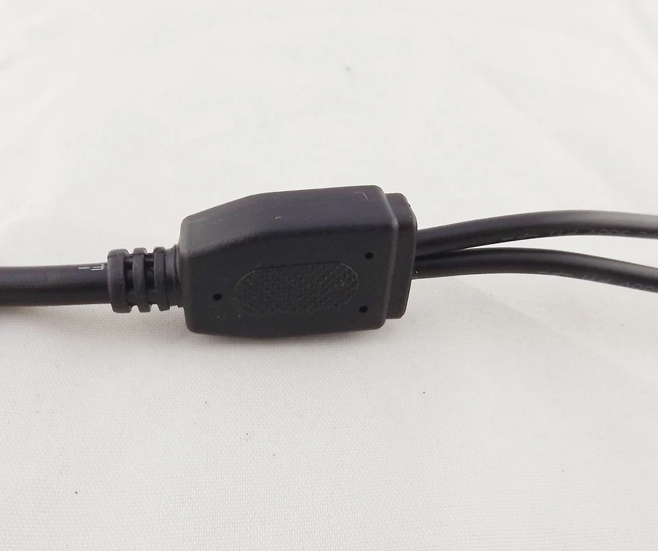 1x LED Strips DC Power 5.5 x 2.1mm 1 Female to 2 Male with Switch Splitter Cable - Image 4 of 4