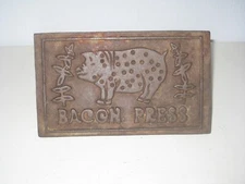 VINTAGE CAST IRON "OINKER" - "PIGGY - HOG" BACON PRESS WITH WOOD HANDLE.