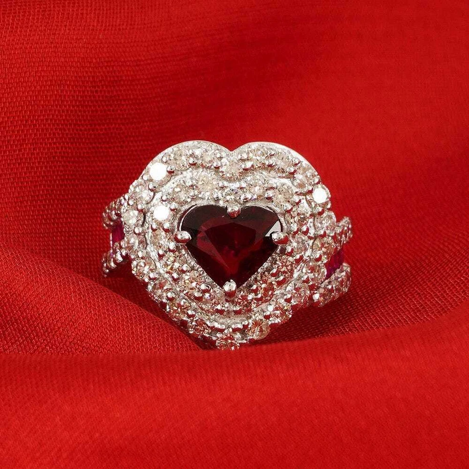 Heart Cut Red 2.11CT Ruby, White 2.84CT CZ & Pink Baguette Cut Sapphire Ring - Image 2 of 4