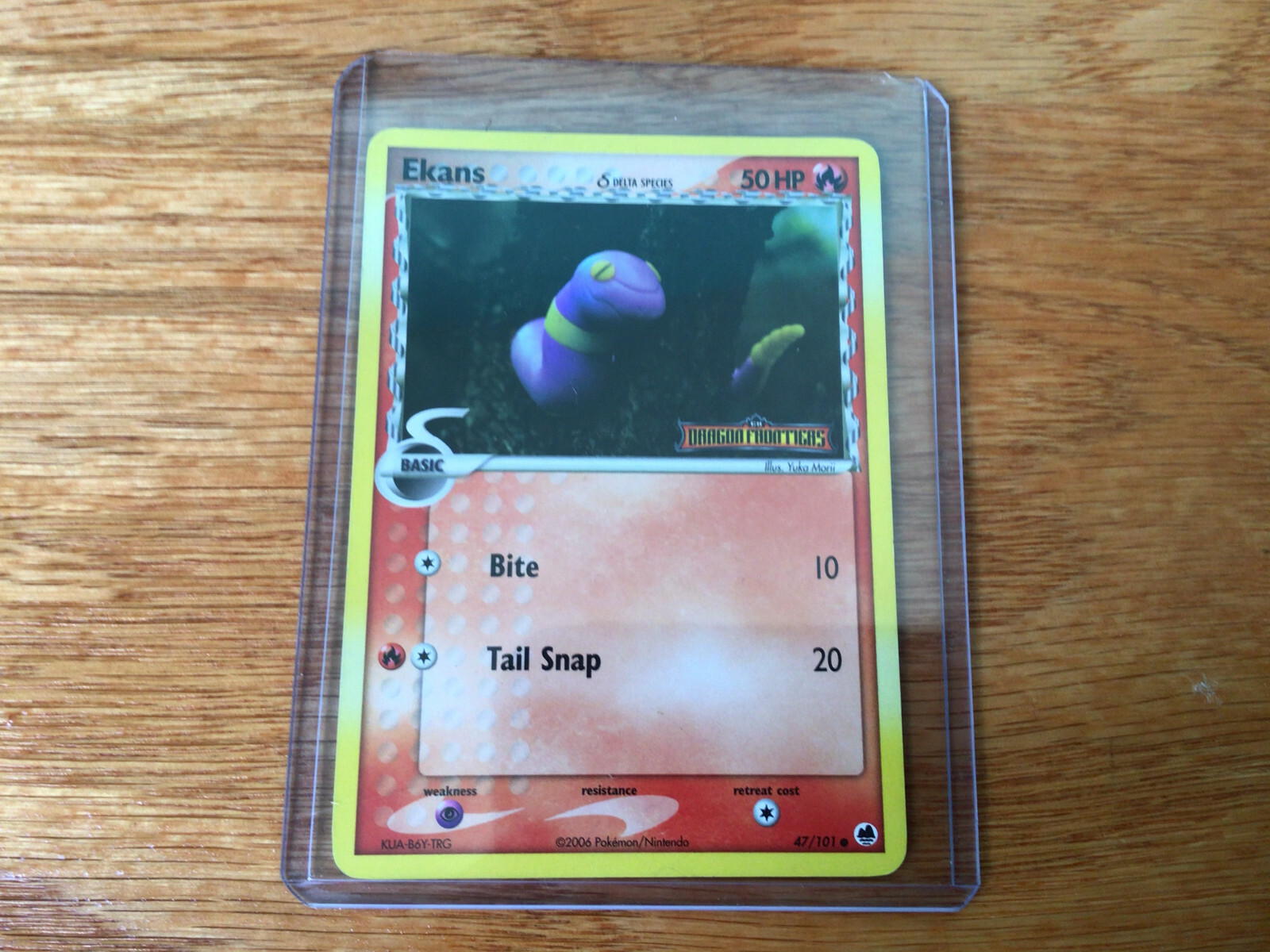 Ekans 47/101 EX Dragon Frontiers Stamped - Reverse Holo Pokemon Card - NM