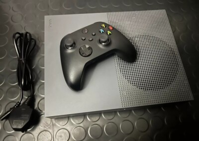 Xbox One S Storm Grey Console 500GB Wireless Controller