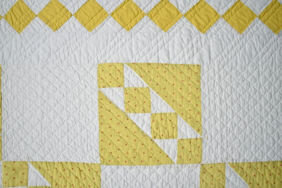 ¡BIEN ACOLCHADO Edredón Antiguo Escalera de Jacob Amarillo y Blanco Años 20 Amarillo! Foto 3 de 4