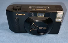 Vintage 1985 Canon Snappy S 35mm Film 5’’ Automatic Flash Point Shoot Camera