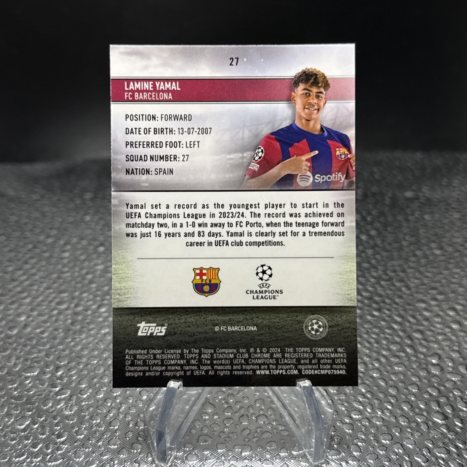 2023-24 Topps Stadium Club Chrome Lamine Yamal RC Negative Prism /299 Rookie view 2