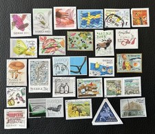 Lot de 25 timbres de Suède années diverses - encore sur fragment E74
