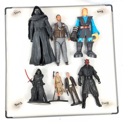 Star Wars Mixed Action Figure Lot of 7