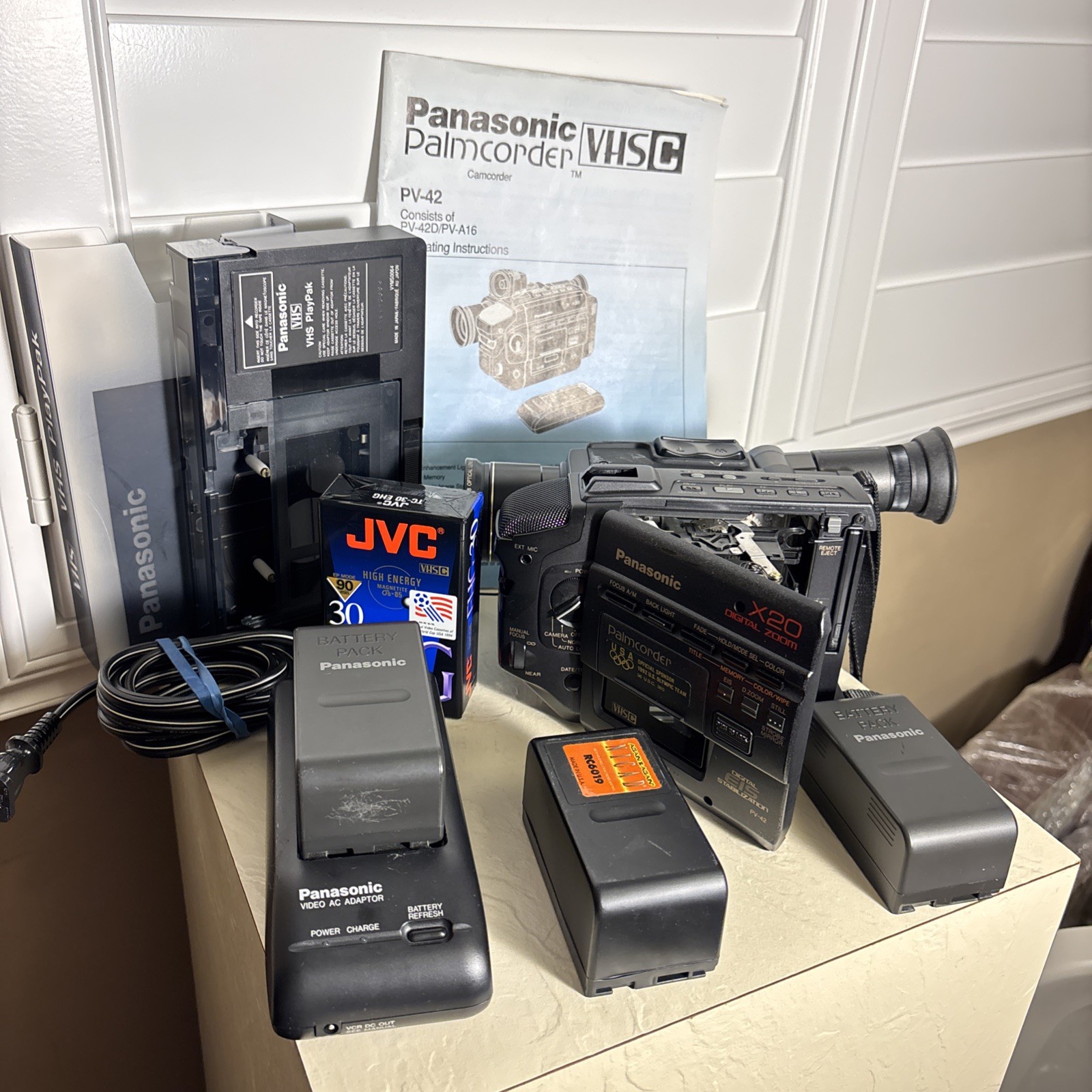Panasonic Palmcorder VHS C PV-42 Bundle / Turn On / Not Test