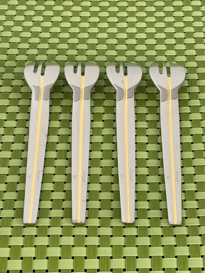 Talheres WMF Cromargan RUE ROYALE GOLD aço inoxidável 4 garfos de coquetel 18/8 B65G - Imagem 4 de 4