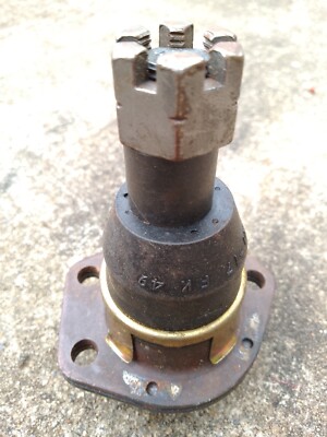 AMC/RAMBLER 1975-1980 PACER 232/258 6 CYL & 304 V8 8125261 NOS UPPER BALLJOINTs 
