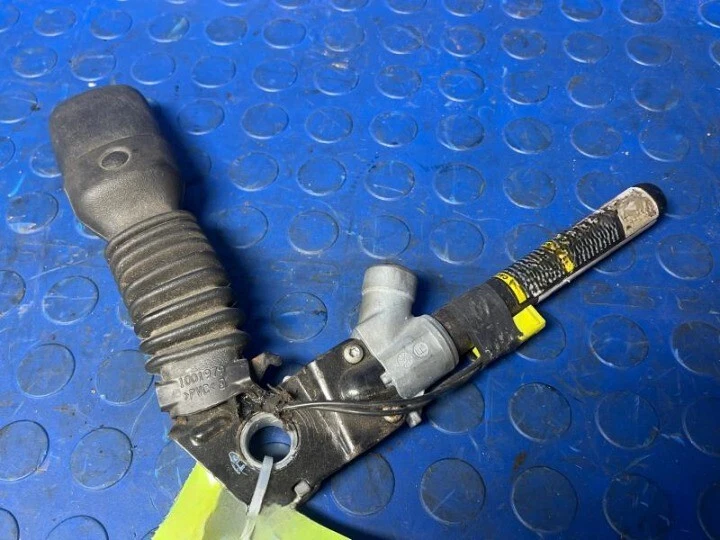 2006-2009 Jeep Commander Front Left Driver Gray Seat Belt Buckle Assembly OEM - Изображение 2 из 4