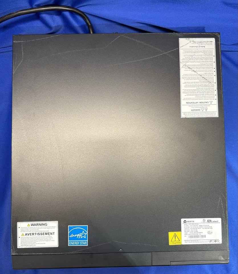UPS Rack Vertiv Liebert GXT5-1500LVRT2UXL 1350W 120V - Parcialmente Testado - Leia - Imagem 4 de 4